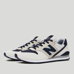 Women’s new balance 996